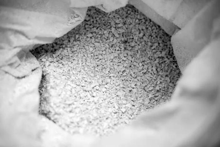 material to be recycled from the plastic factory